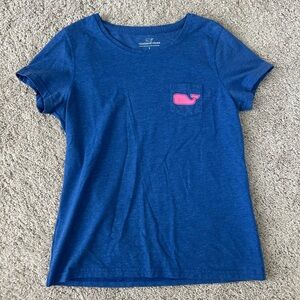 Vineyard vines, blue and pink cotton T-shirt size small